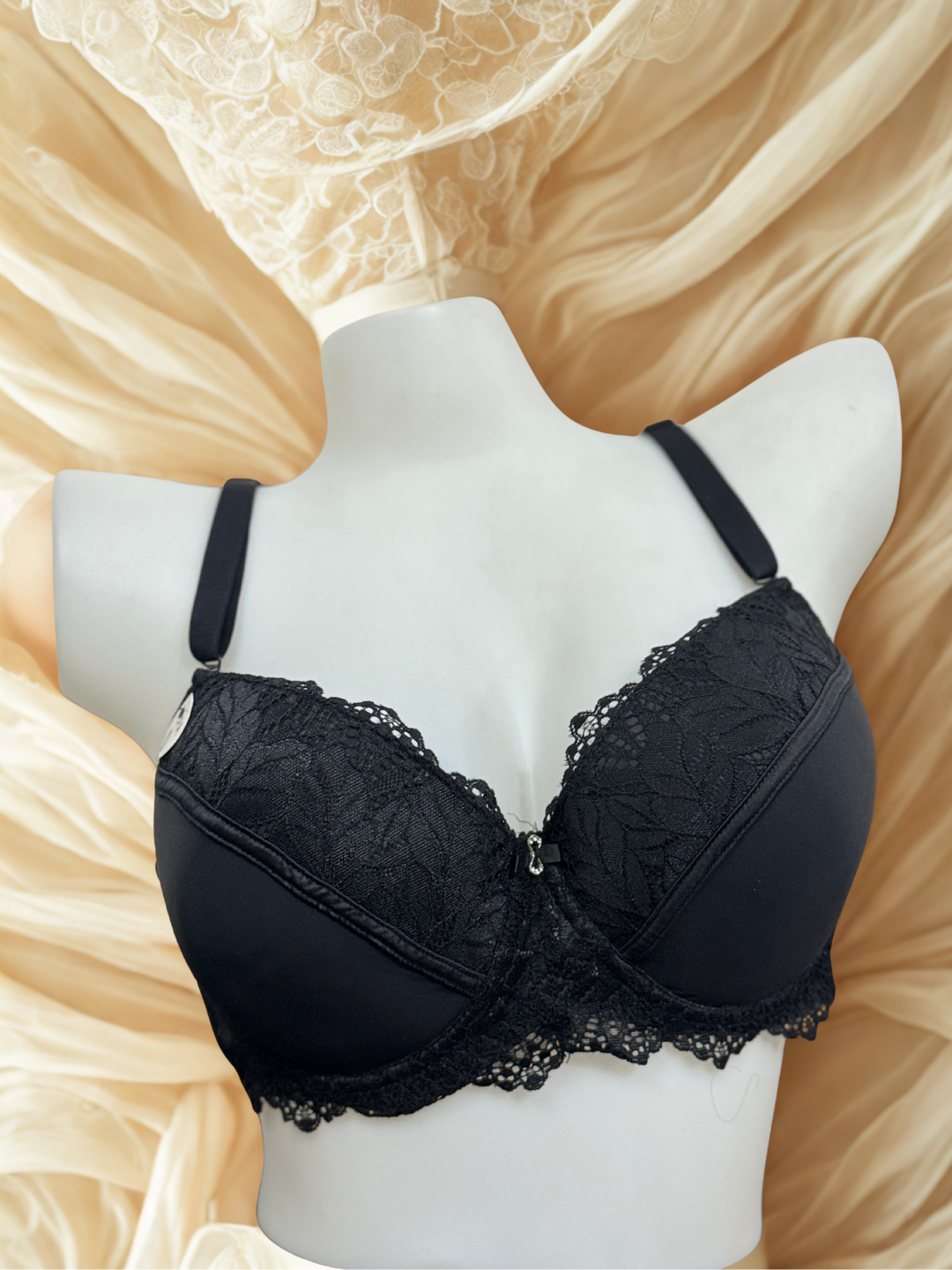 Lace Padded Bra - Image 7