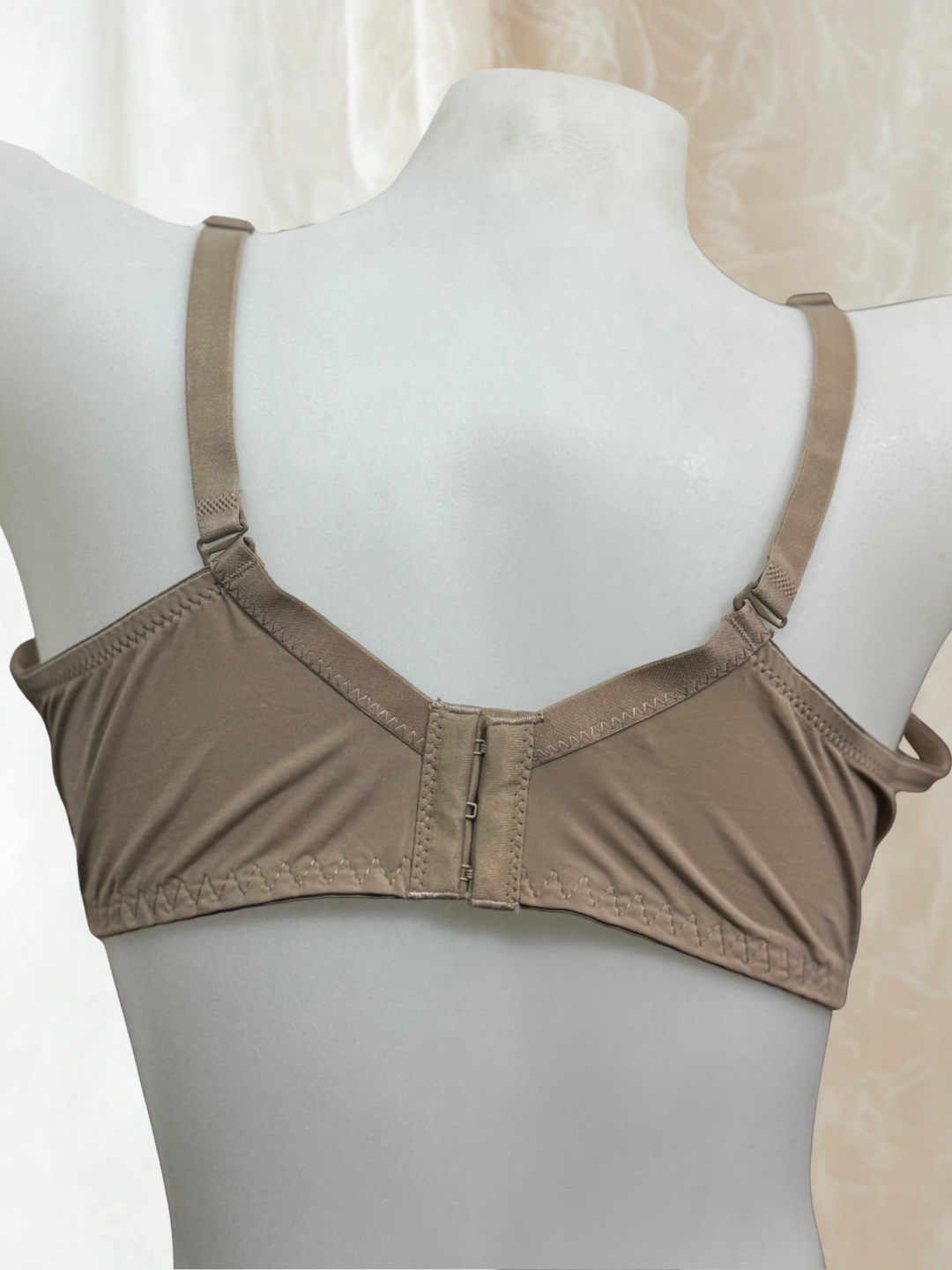 Lace Padded Bra - Image 2